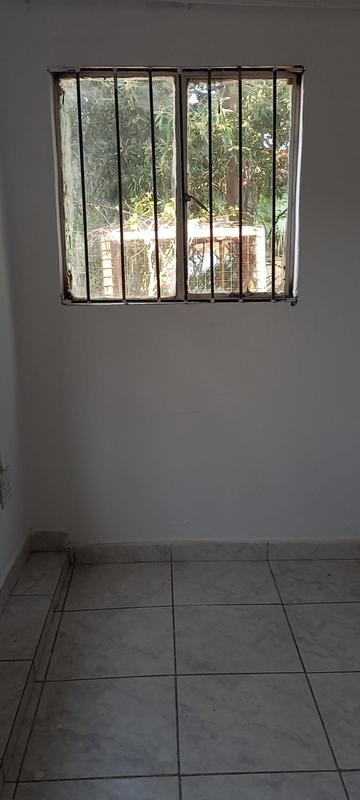 To Let 1 Bedroom Property for Rent in Observatory Gauteng