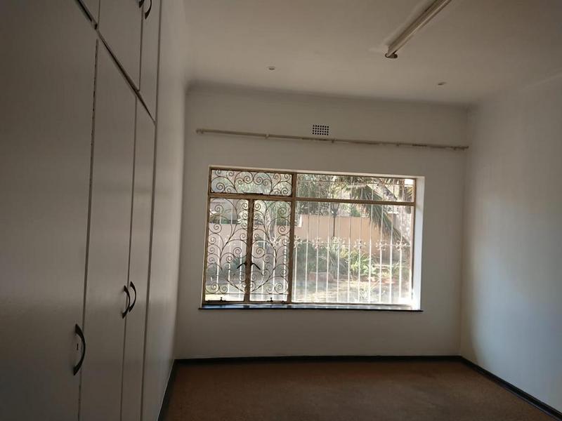 To Let 1 Bedroom Property for Rent in Bedfordview Gauteng