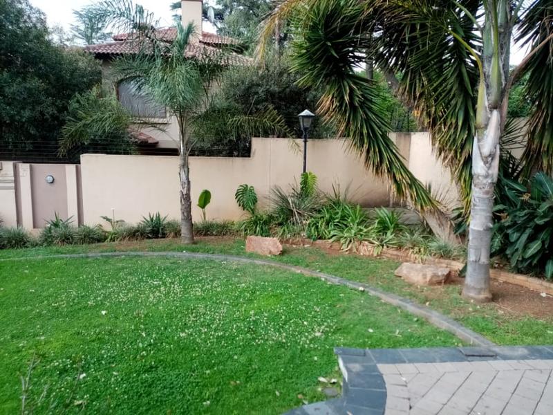 To Let 1 Bedroom Property for Rent in Bedfordview Gauteng