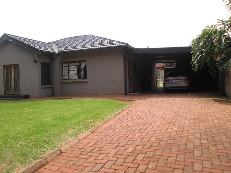 3 Bedroom Property for Sale in Primrose Hill Gauteng