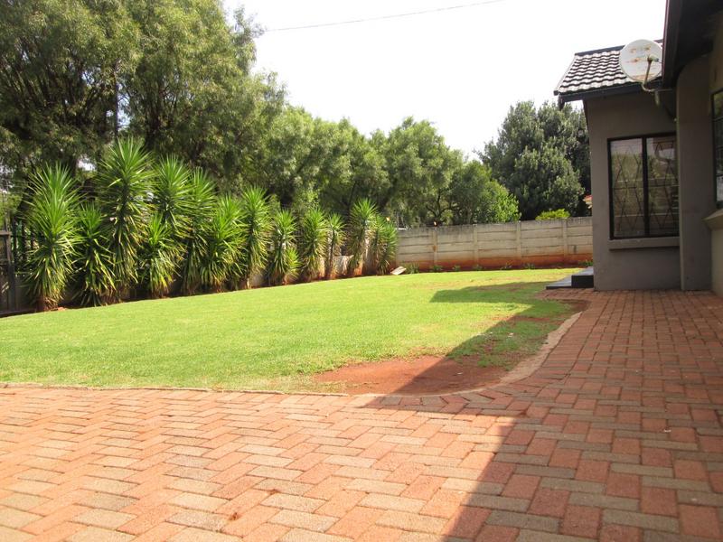 3 Bedroom Property for Sale in Primrose Hill Gauteng