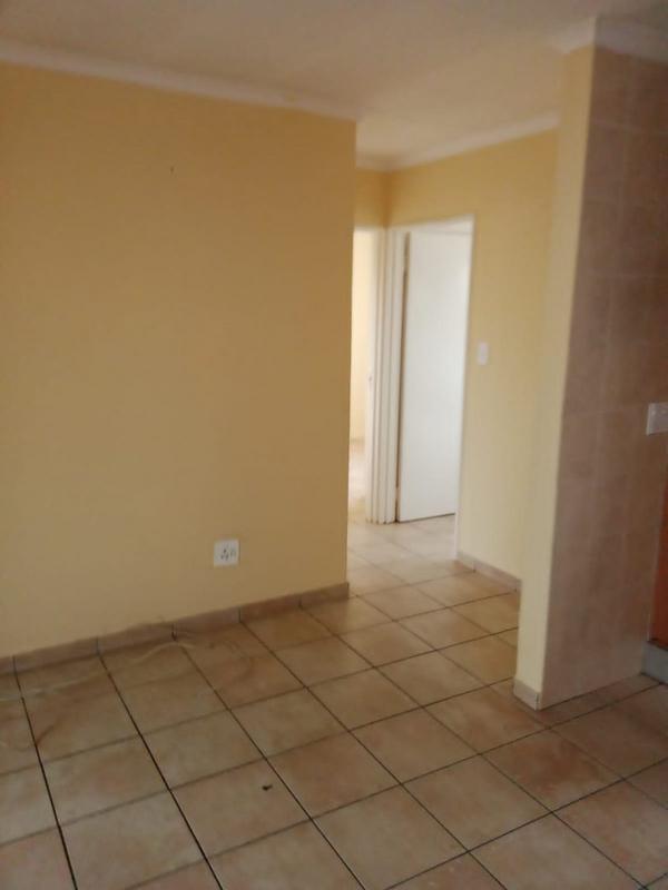 2 Bedroom Property for Sale in Ormonde Gauteng