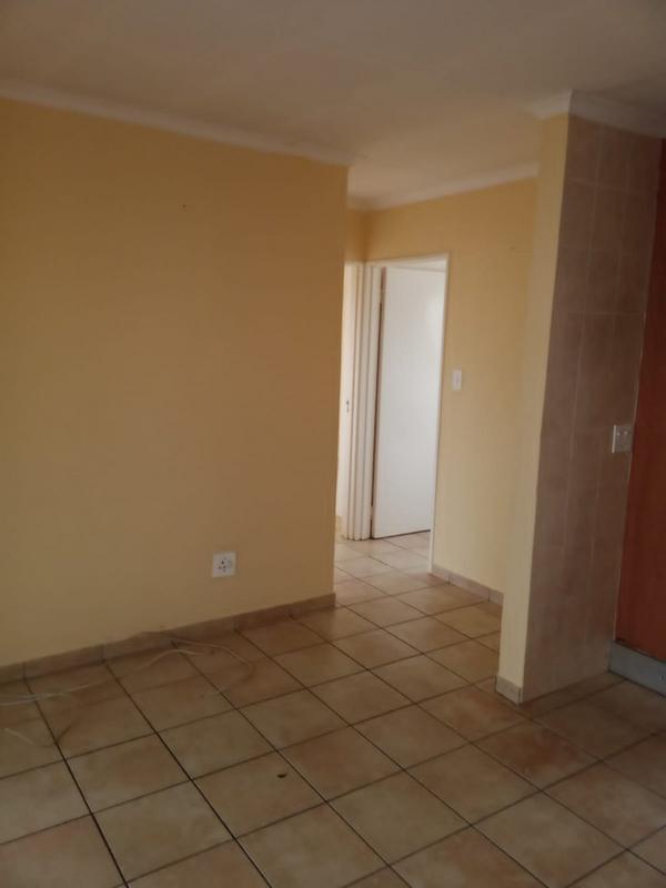 2 Bedroom Property for Sale in Ormonde Gauteng