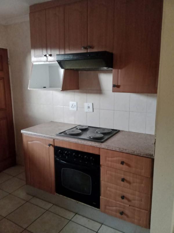 2 Bedroom Property for Sale in Ormonde Gauteng