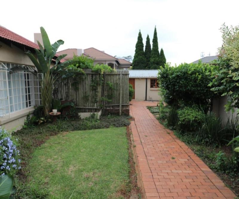 10 Bedroom Property for Sale in Bedfordview Gauteng