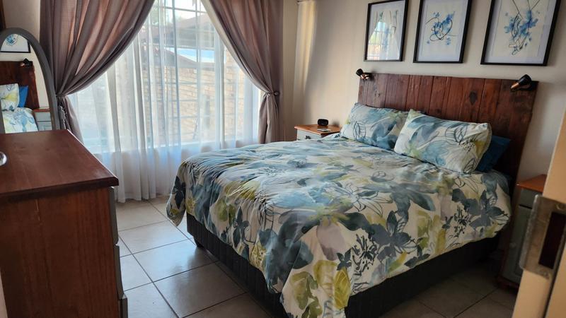 2 Bedroom Property for Sale in Magalieskruin Gauteng