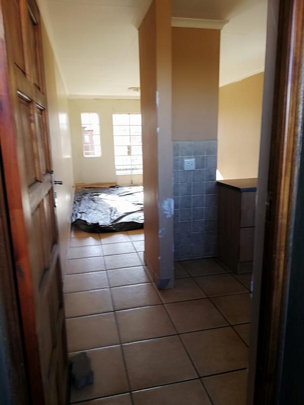 To Let 2 Bedroom Property for Rent in Dinwiddie Gauteng