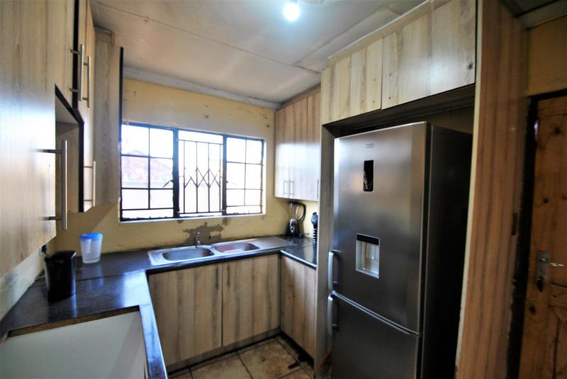 3 Bedroom Property for Sale in Marimba Gardens Gauteng