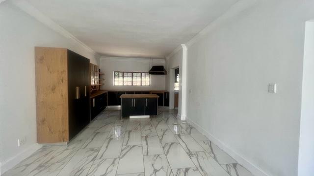 3 Bedroom Property for Sale in Mondeor Gauteng