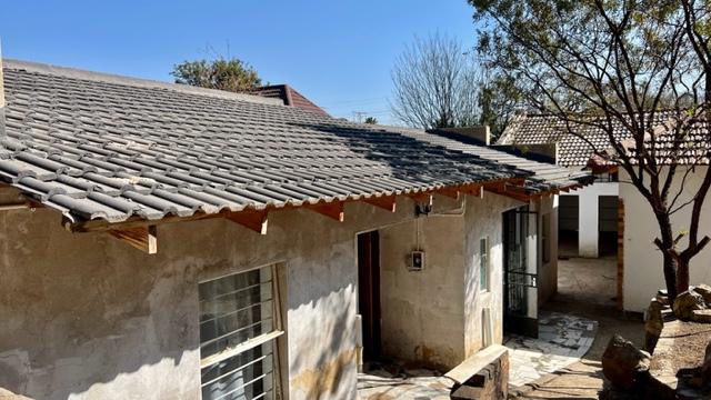 3 Bedroom Property for Sale in Mondeor Gauteng