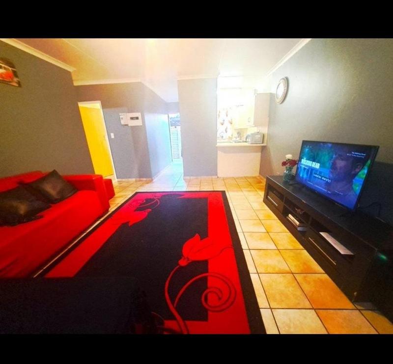 2 Bedroom Property for Sale in The Orchards Gauteng