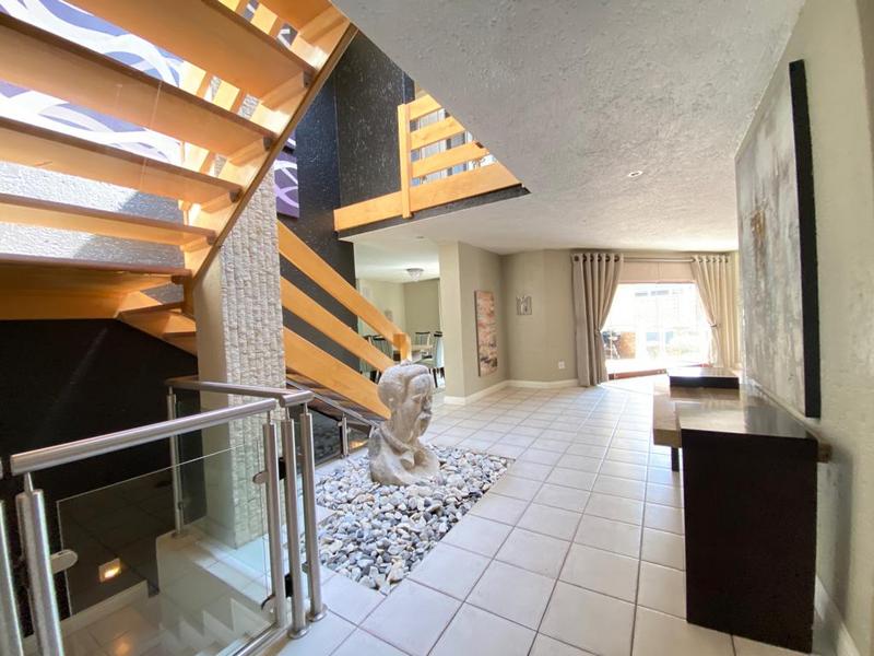 3 Bedroom Property for Sale in Bedfordview Gauteng