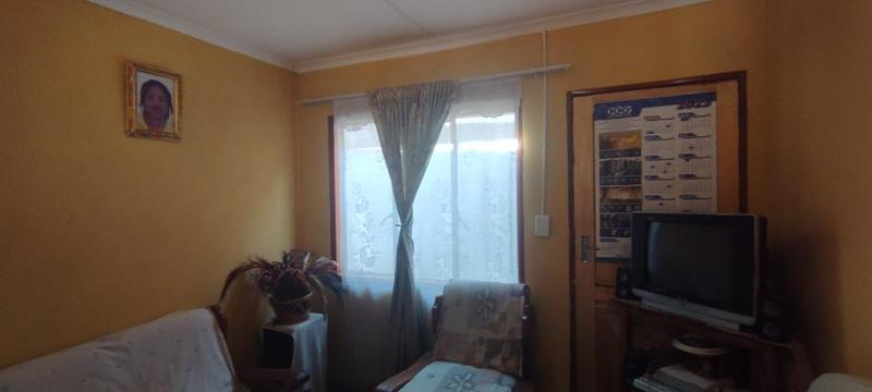 2 Bedroom Property for Sale in Daveyton Gauteng