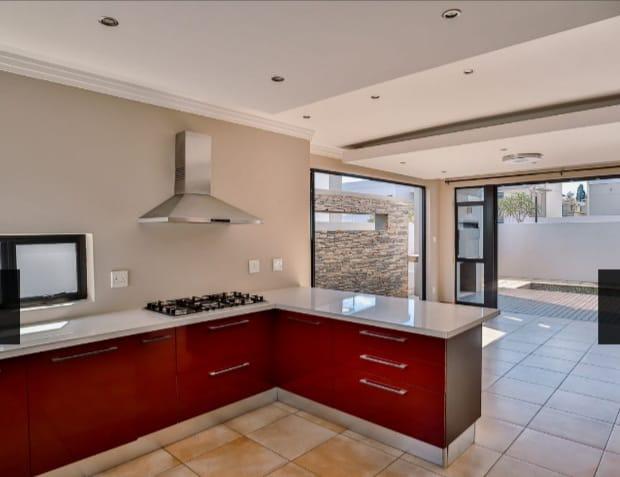 4 Bedroom Property for Sale in Morningside Hills Gauteng
