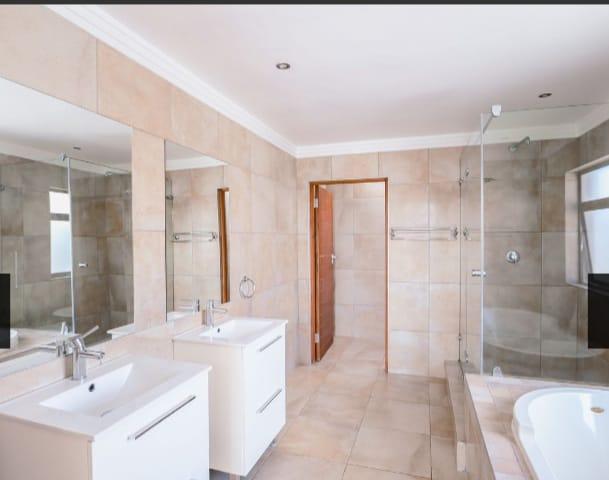 4 Bedroom Property for Sale in Morningside Hills Gauteng