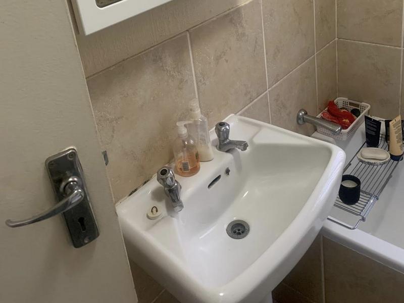 2 Bedroom Property for Sale in Witpoortjie Gauteng