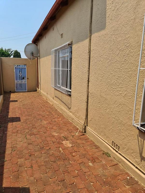 To Let 3 Bedroom Property for Rent in Primrose Gauteng