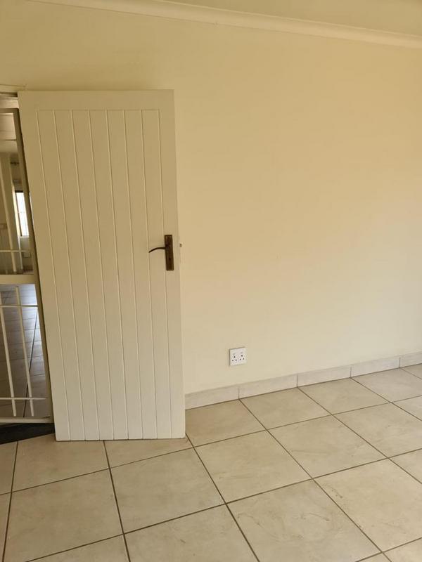 To Let 3 Bedroom Property for Rent in Primrose Gauteng