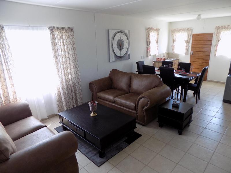 2 Bedroom Property for Sale in Palm Ridge Gauteng