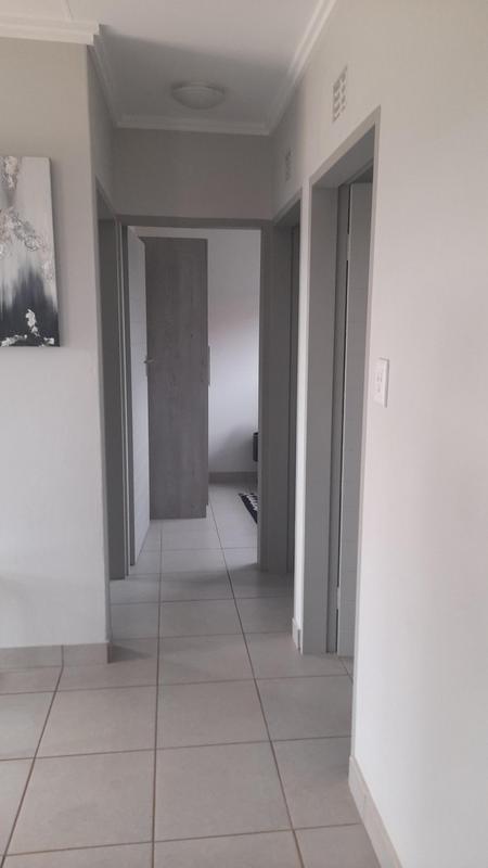2 Bedroom Property for Sale in Kagiso Gauteng