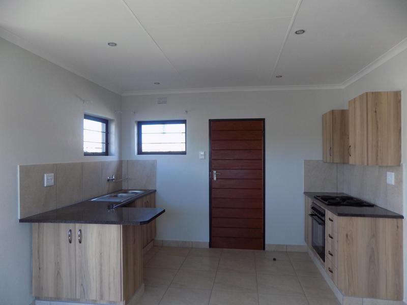 2 Bedroom Property for Sale in Tokoza Gauteng