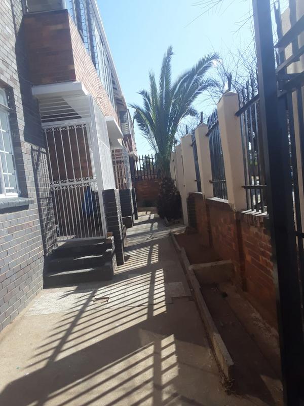 To Let 2 Bedroom Property for Rent in Primrose Gauteng