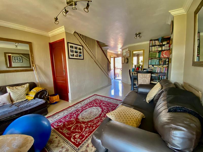 2 Bedroom Property for Sale in Morningside Gauteng