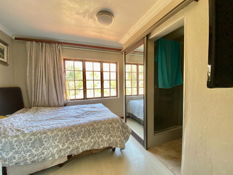 2 Bedroom Property for Sale in Morningside Gauteng