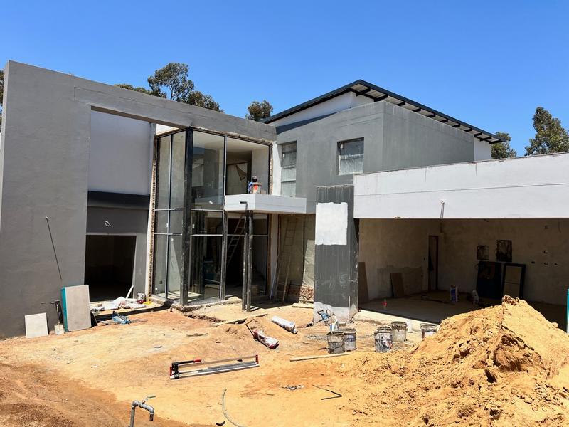 5 Bedroom Property for Sale in Midstream Ridge Gauteng