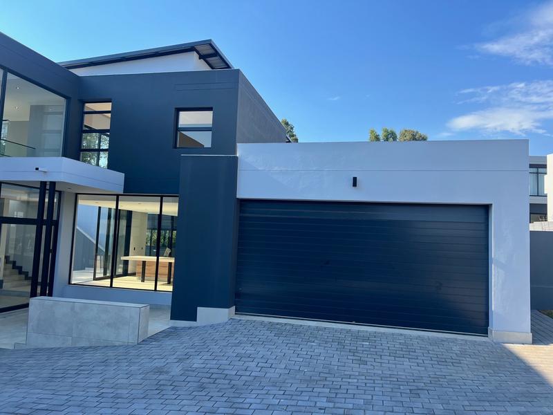 5 Bedroom Property for Sale in Midstream Ridge Gauteng