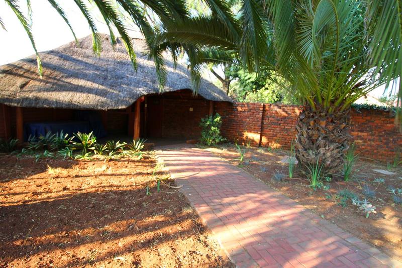 2 Bedroom Property for Sale in Zwartkop Gauteng