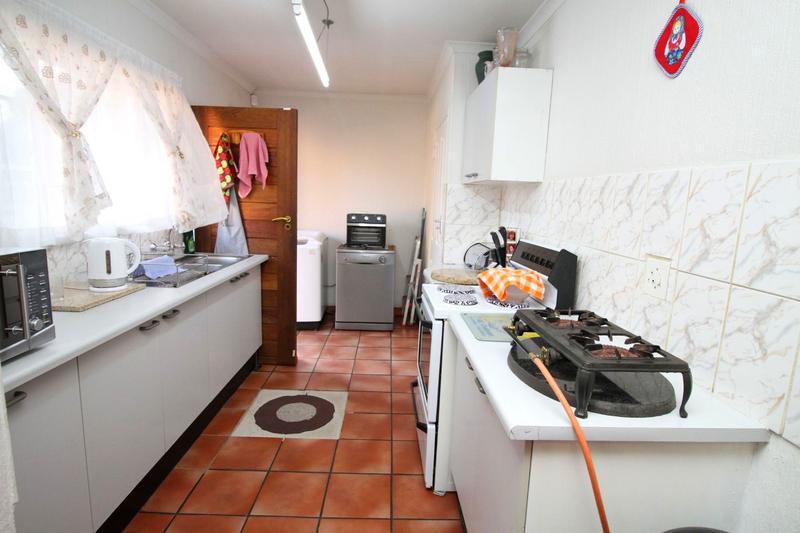 2 Bedroom Property for Sale in Zwartkop Gauteng