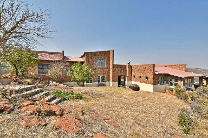 4 Bedroom Property for Sale in Winchester Hills Gauteng