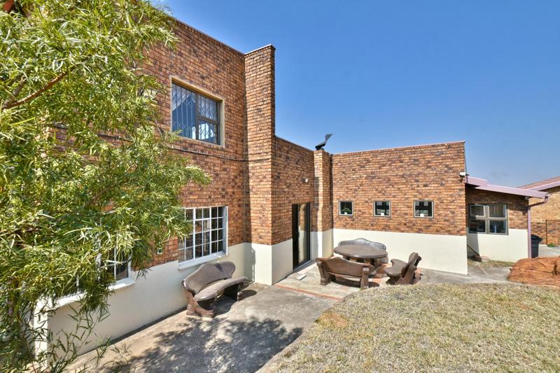 4 Bedroom Property for Sale in Winchester Hills Gauteng