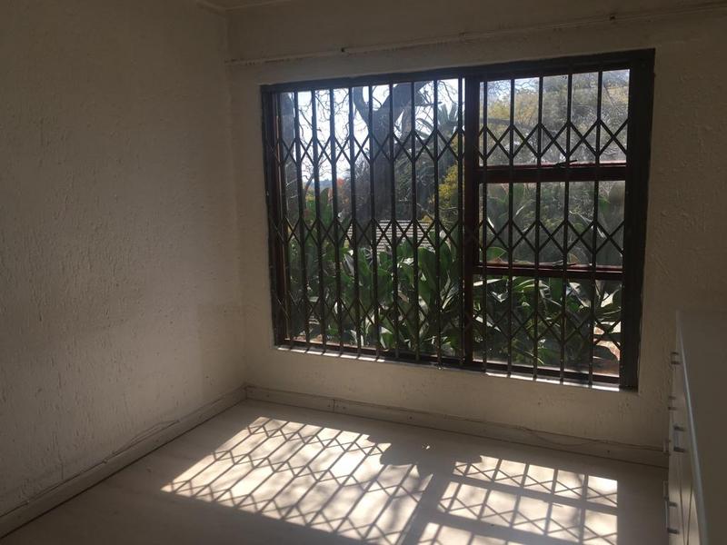 To Let 1 Bedroom Property for Rent in Ferndale Gauteng