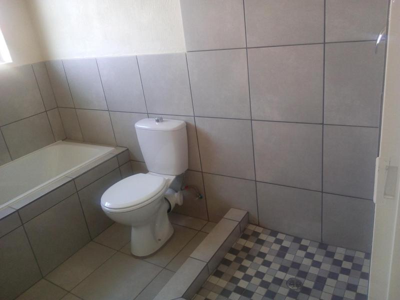 3 Bedroom Property for Sale in Azaadville Gauteng