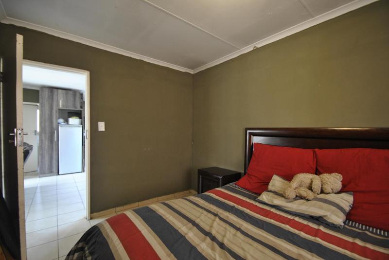 3 Bedroom Property for Sale in Windmill Park Gauteng