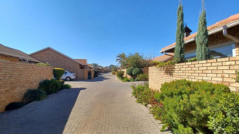 3 Bedroom Property for Sale in Annlin Gauteng