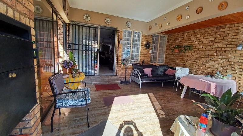 3 Bedroom Property for Sale in Annlin Gauteng