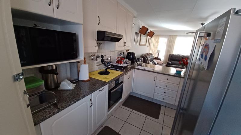 3 Bedroom Property for Sale in Annlin Gauteng