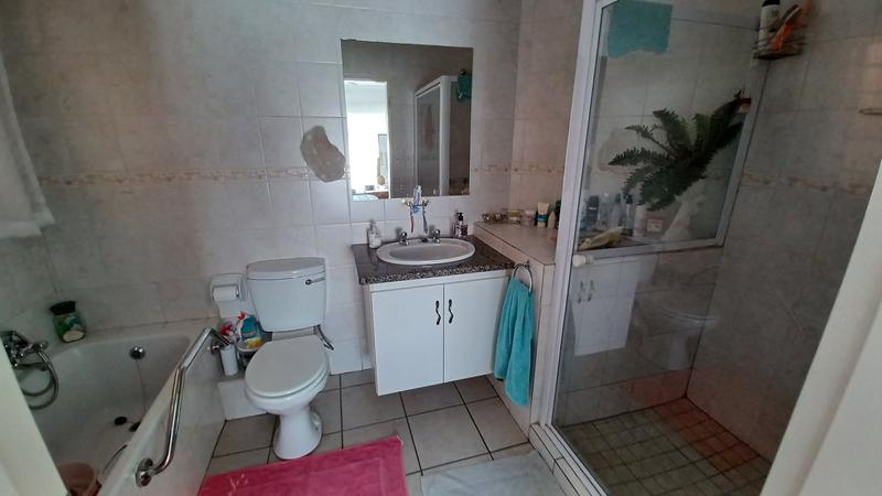 3 Bedroom Property for Sale in Annlin Gauteng