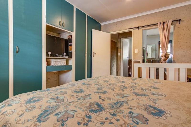 3 Bedroom Property for Sale in Blue Gill Estate Gauteng