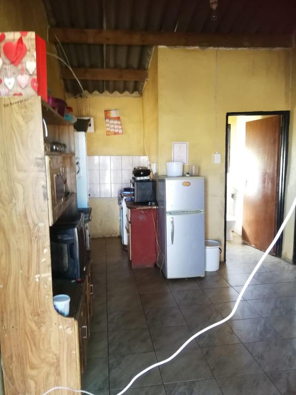 2 Bedroom Property for Sale in Poortjie Gauteng