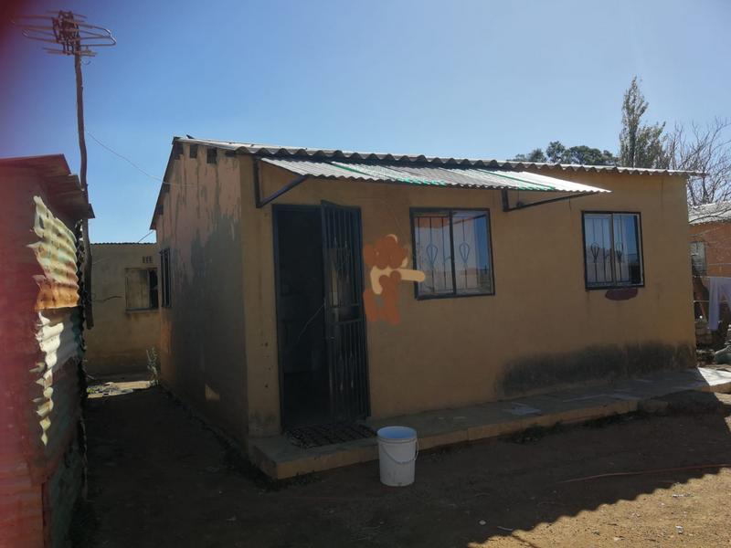 2 Bedroom Property for Sale in Poortjie Gauteng