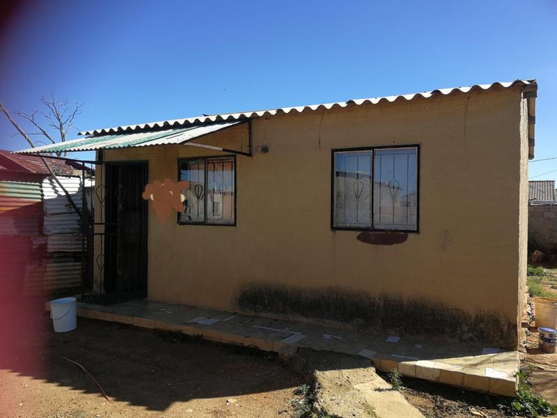 2 Bedroom Property for Sale in Poortjie Gauteng