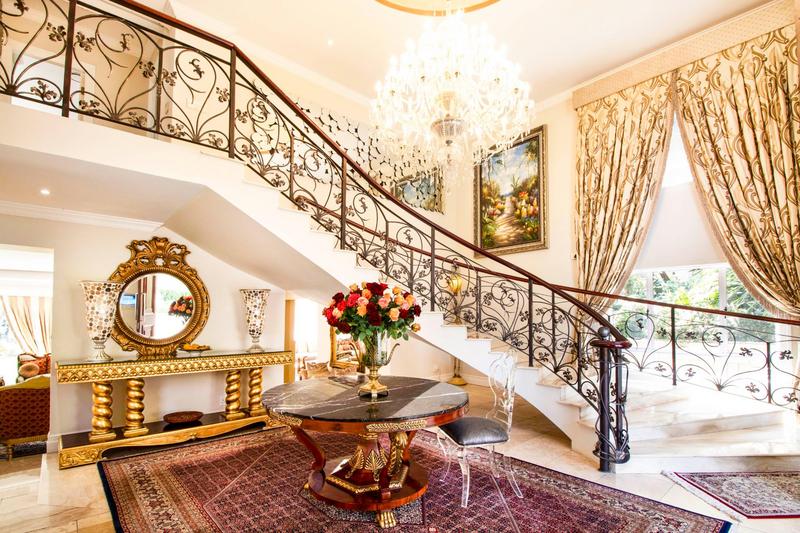 7 Bedroom Property for Sale in Hyde Park Gauteng