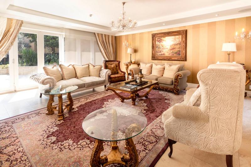 7 Bedroom Property for Sale in Hyde Park Gauteng