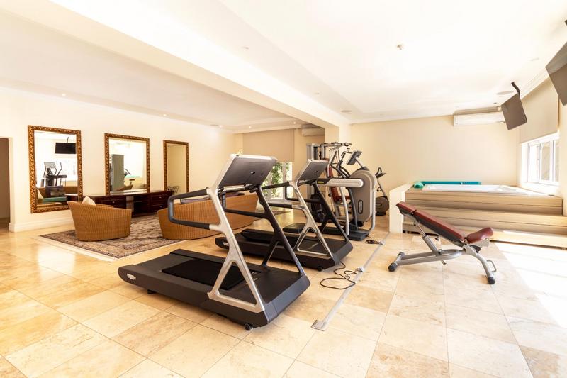 7 Bedroom Property for Sale in Hyde Park Gauteng