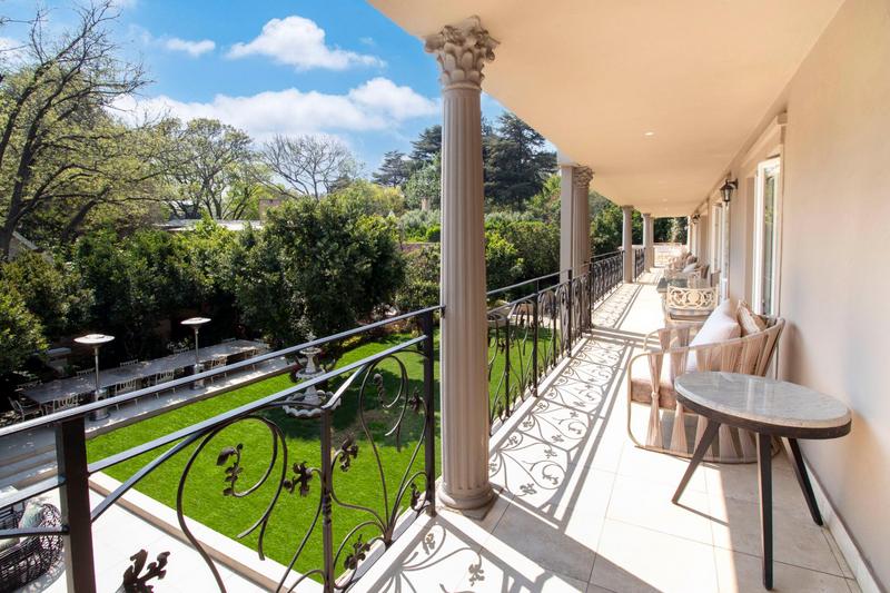 7 Bedroom Property for Sale in Hyde Park Gauteng