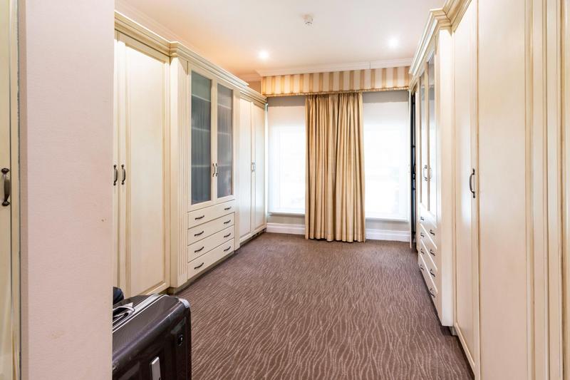 7 Bedroom Property for Sale in Hyde Park Gauteng